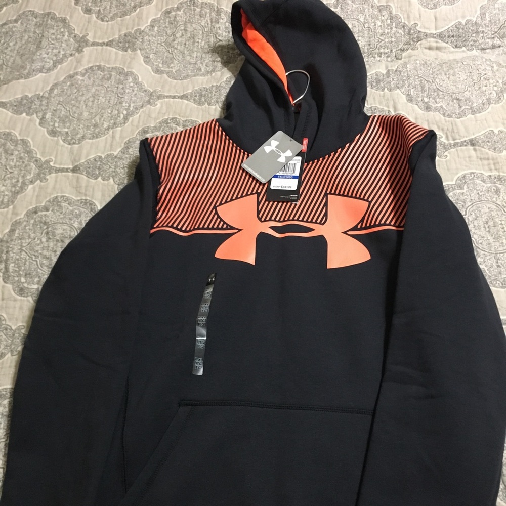 Under Armour boys hoodie